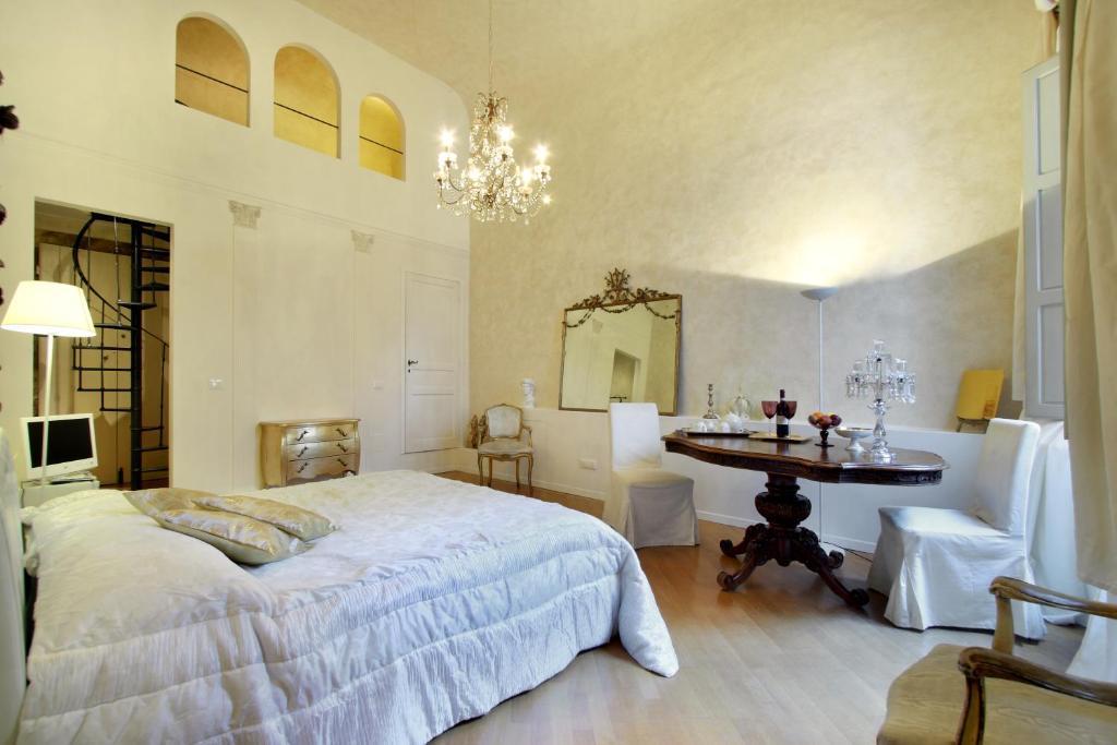 Palazzo Tolomei - Residenza D'Epoca Bed and Breakfast Florens Rum bild